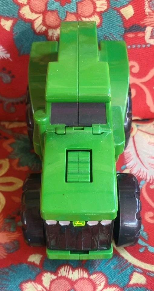 John Deere Green Tractor Kids Toy Flashlight By Learning Curve Sound & Lights - Image 2 of 4