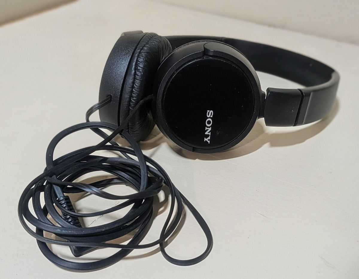 Sony Bundle | MDR-ZX110 On-Ear Headphones + Sport Clip Earbuds