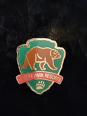 Alaska Pin - Denali Park Resorts Pin arrowhead shaped with brown bear  1 1/8''