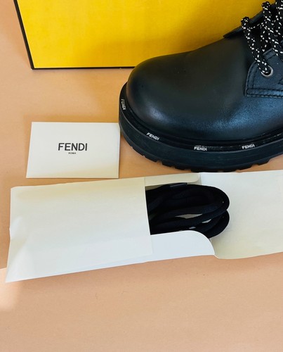 Fendi Calfskin FFreedom Platform Black Leather Biker Boots. Size IT36/UK3 - Picture 5 of 9