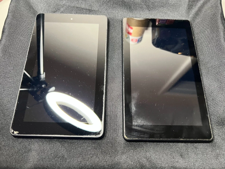 Set of 2 Amazon Fire 7 Tablet SR043KL 8GB Black IPS LCD 7" No cellular 1GB RAM - Image 4 of 4
