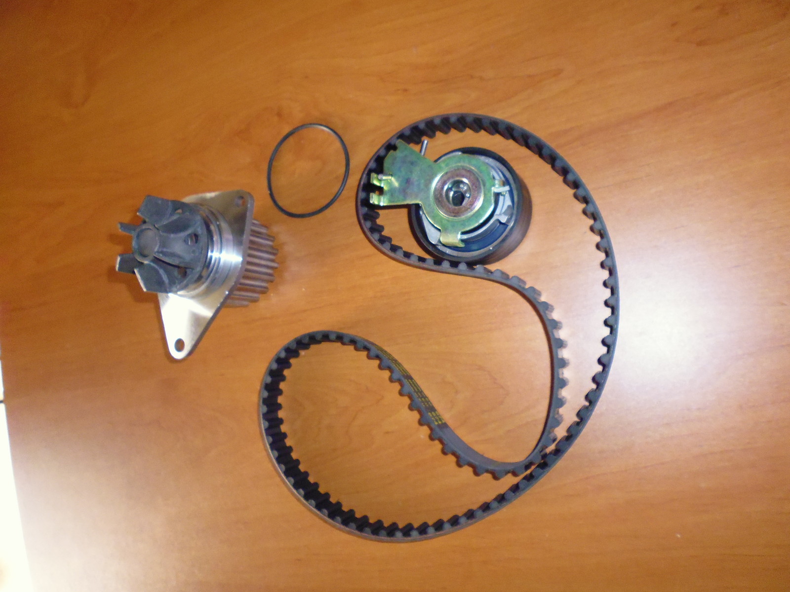 Kit distribution et pompe à eau LDPA44 pour Peugeot Partner combi - 2