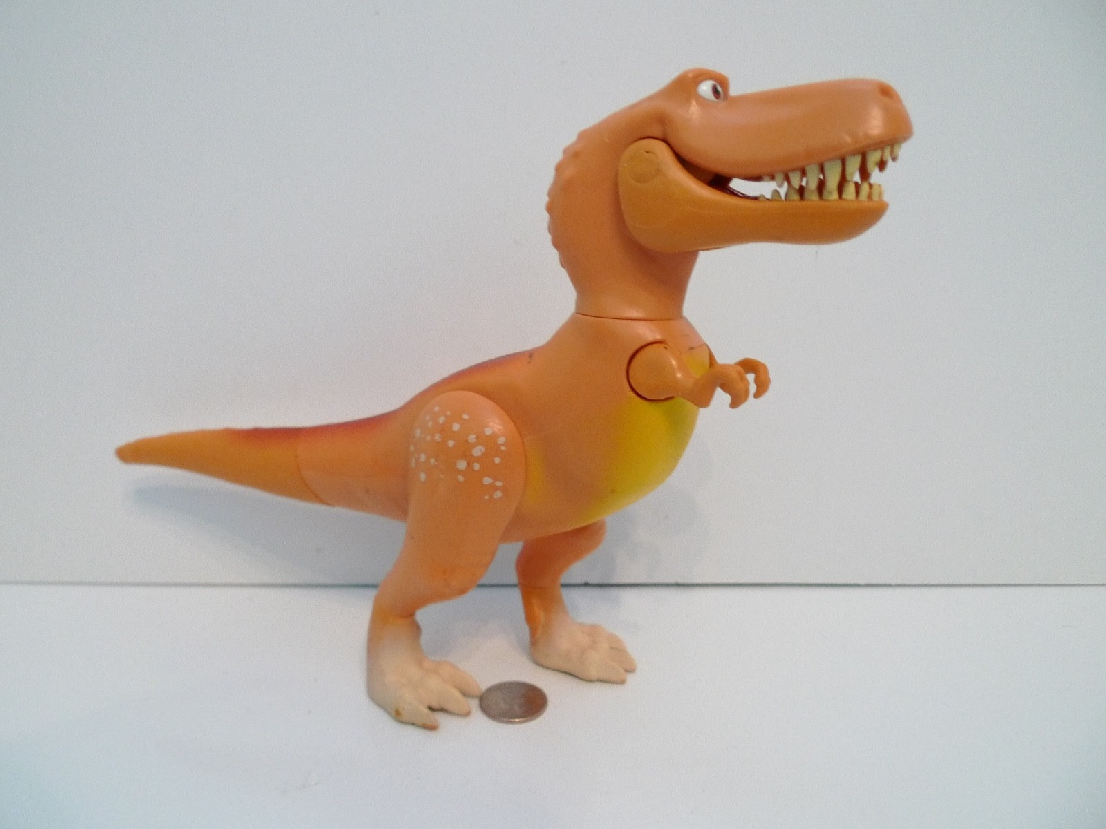 extra large plastic dinosaurs