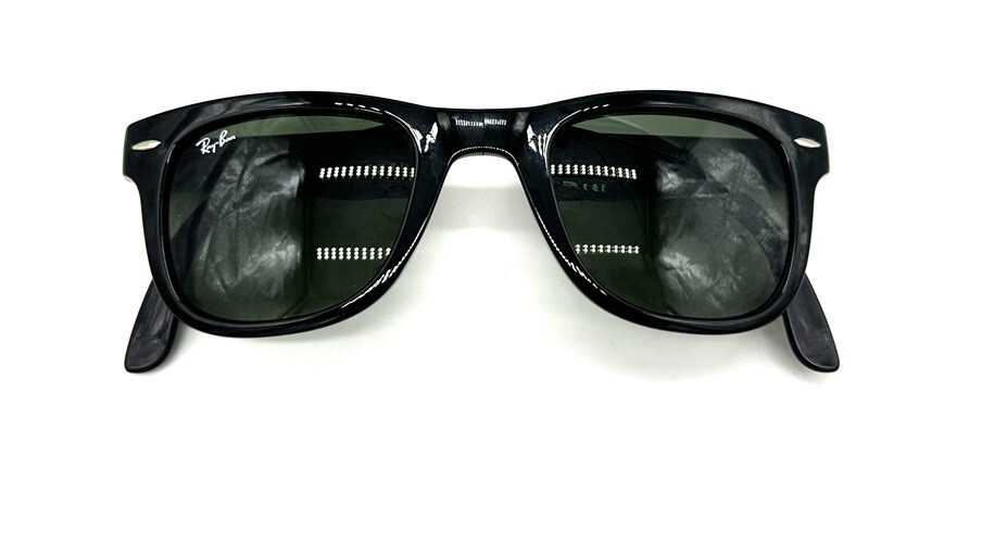 RB4105 601 RAY BAN FOLDING WAYFARER Shiny Black/ Green 50-22