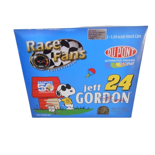 Juego de 2 autos Action Jeff Gordon #24 DuPont Peanuts Snoopy 2000 1:24 Peanuts 2000