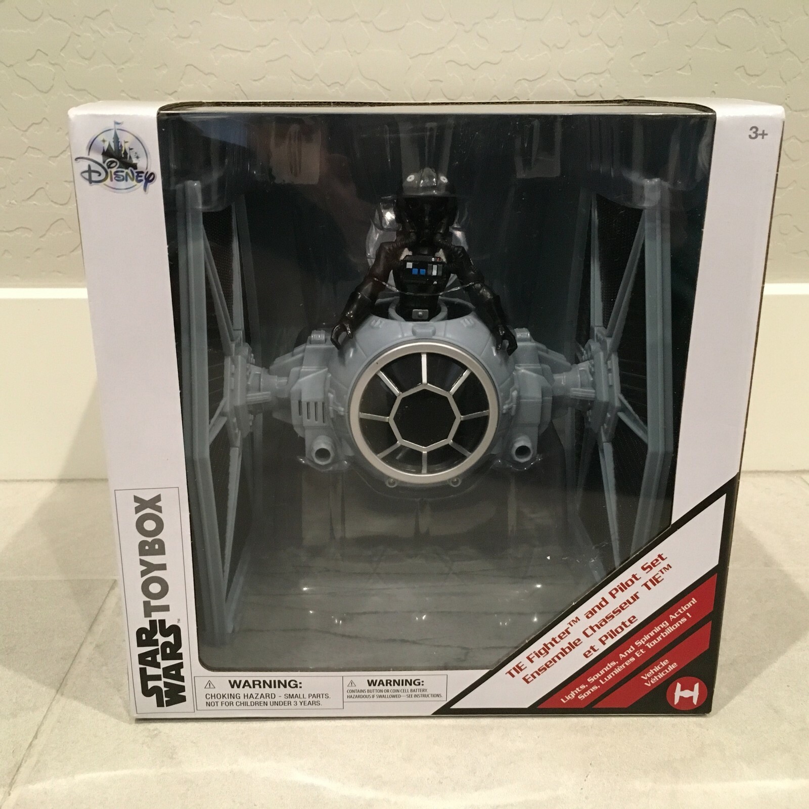 NEW Disney Star Wars Toybox TIE Fighter & Pilot Set 