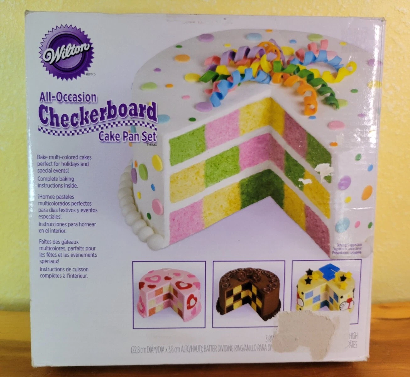WILTON Checkerboard Cake Pan 4 Piece Set New In Box