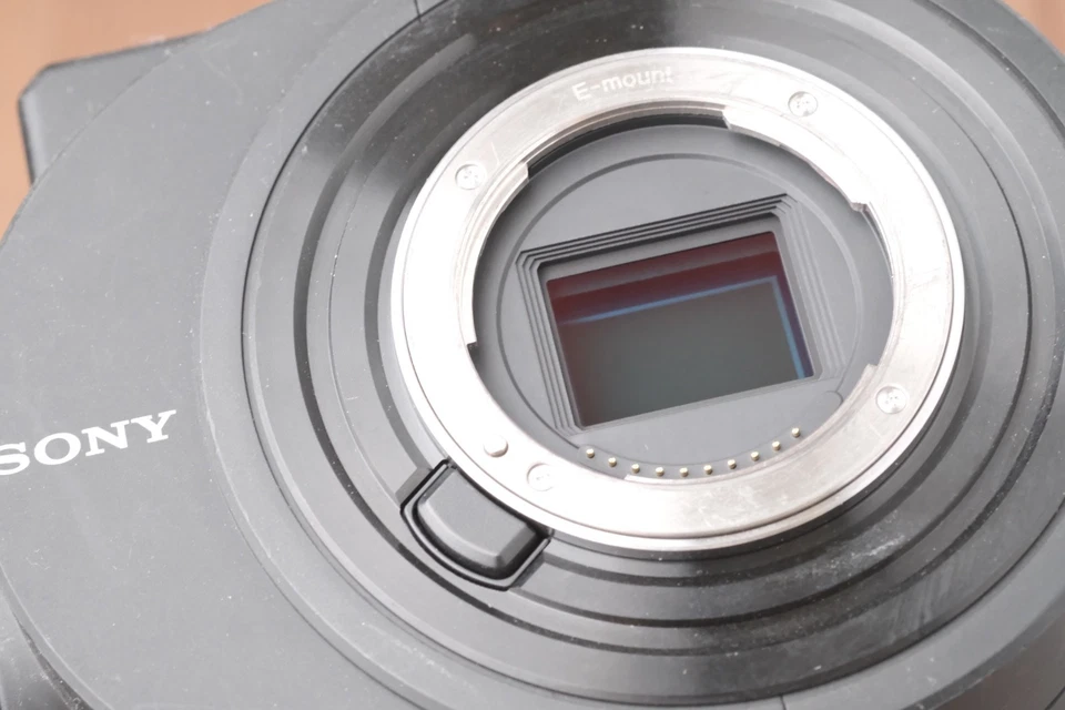 Sony NEX-FS700R 4K Camcorder Video Camera w/Battery & AC Power Adapter - Image 3 of 4