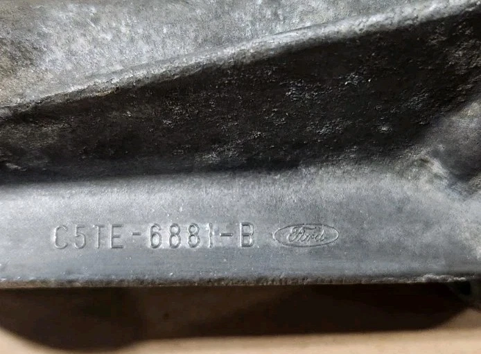 FORD FE 352 360 390 428 Oil Filter Adapter Housing Mount PICKUP Truck F100 F250 - Image 3 of 4