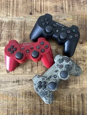 Sony PlayStation 3 PS3 DualShock 3 Wireless Controllers ,Lot Of 3 For Parts Only