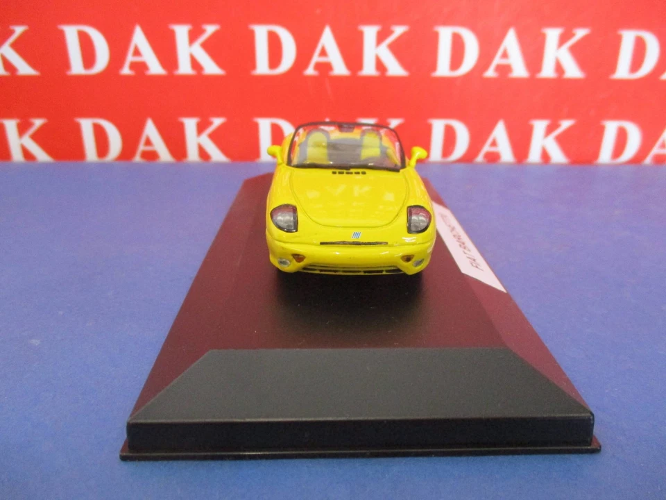 Die cast 1/43 Modellino Auto Fiat Barchetta Spider HB by Starline - Immagine 3 di 4