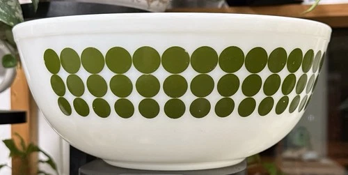 VINTAGE PYREX #404 GREEN POLKA DOT 4 QT LARGE MIXING BOWL