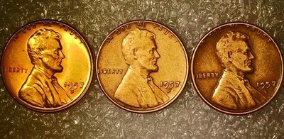(3) 1957-D LINCOLN WHEAT CENT ERROR COINS *(2) DIFFERENT DIE ERRORS (1) VARIETY 