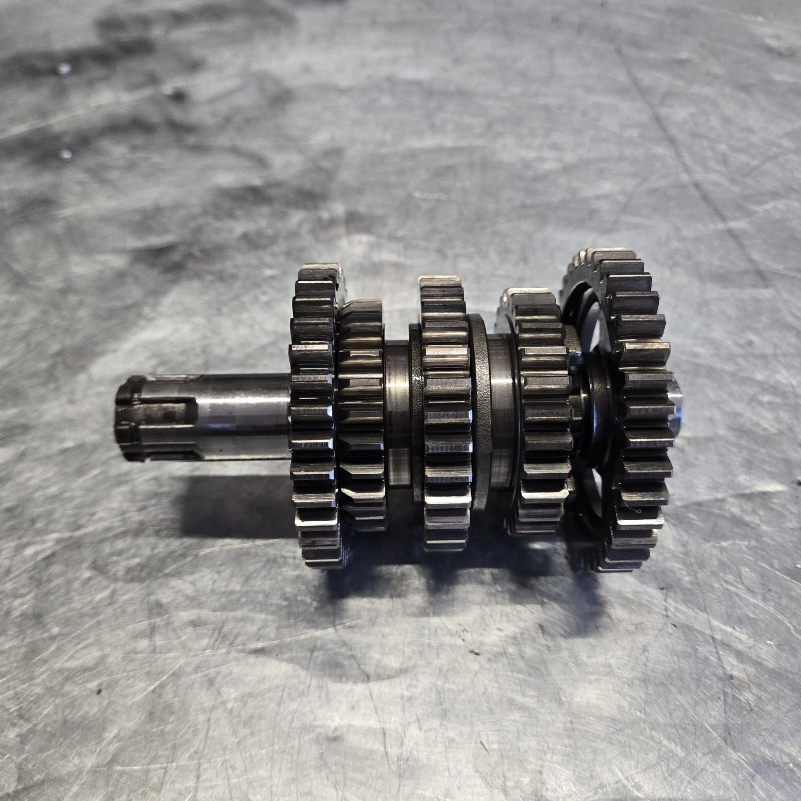 1984 Honda Atc250r Transmission Counter shaft Tranny Gears