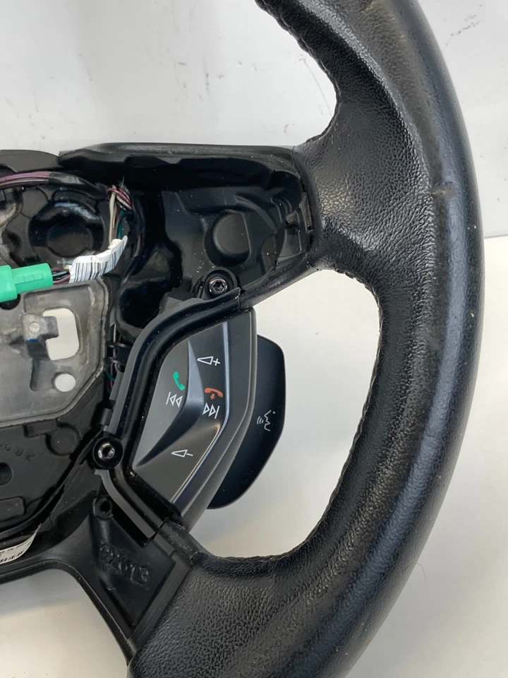 2013-2018 Ford C-Max Steering Wheel w/ Cruise Control Switch OEM Foto 4 de 4