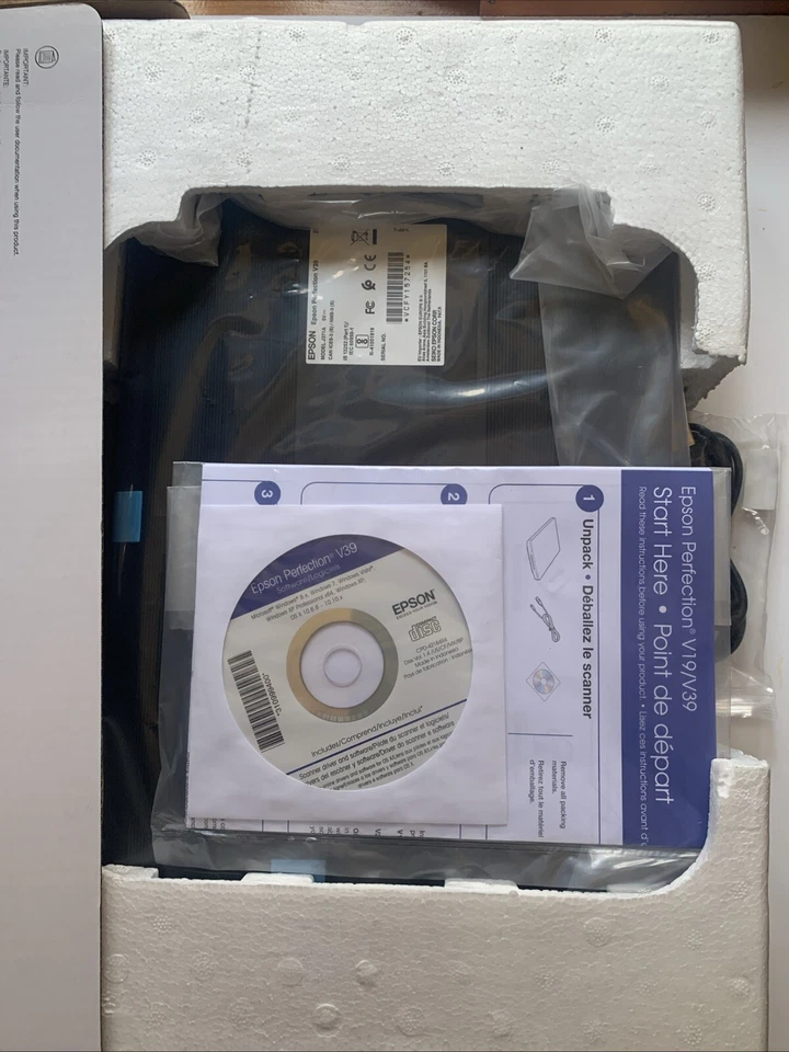 Epson Perfection V39 Flatbed Color Photo & Document Scanner Scan to cloud 4800 - Image 2 of 4