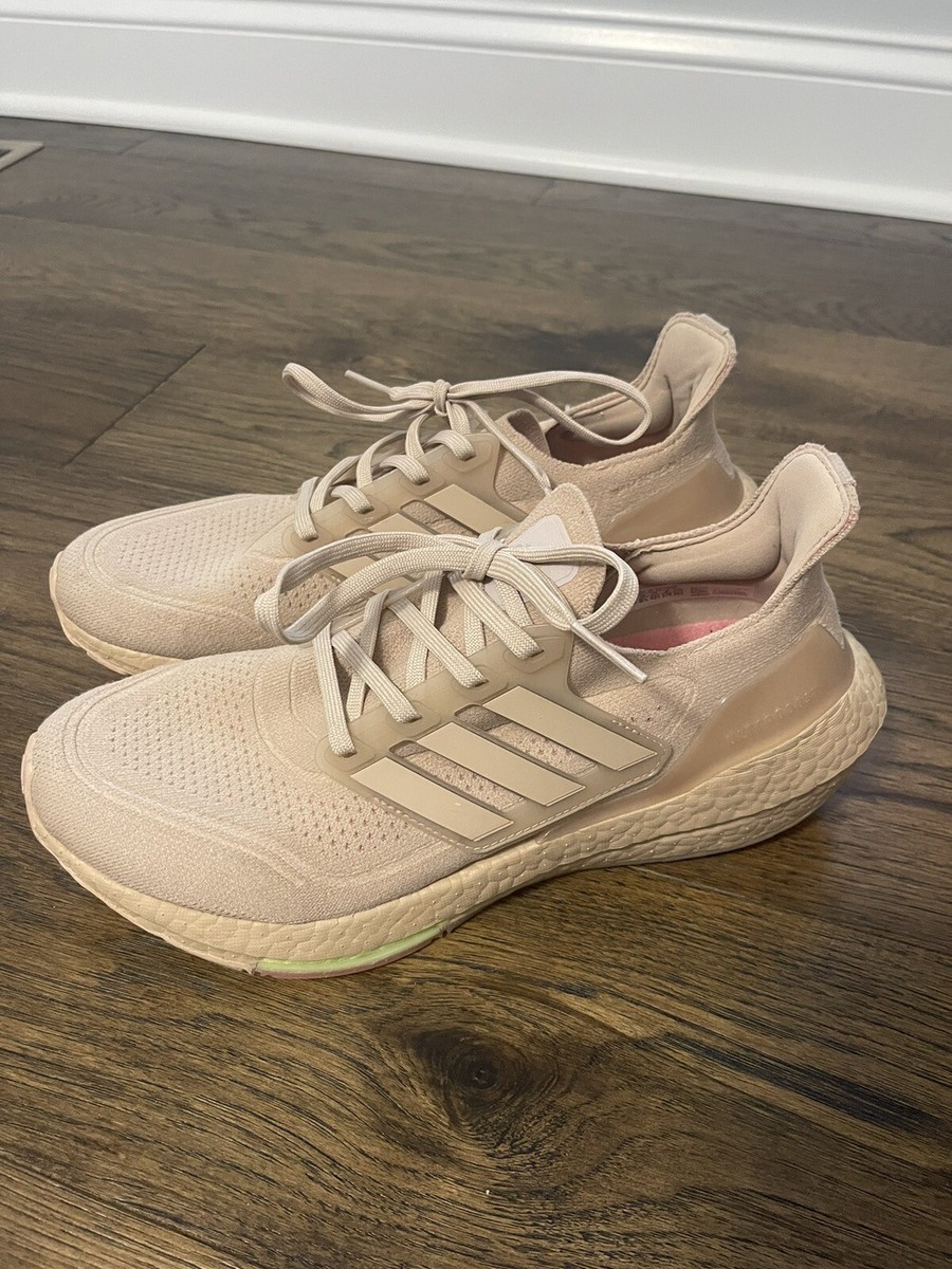 Women’s Adidas Ultraboost 21 Ash Pearl -tennis shoes size 10- Great  Condition