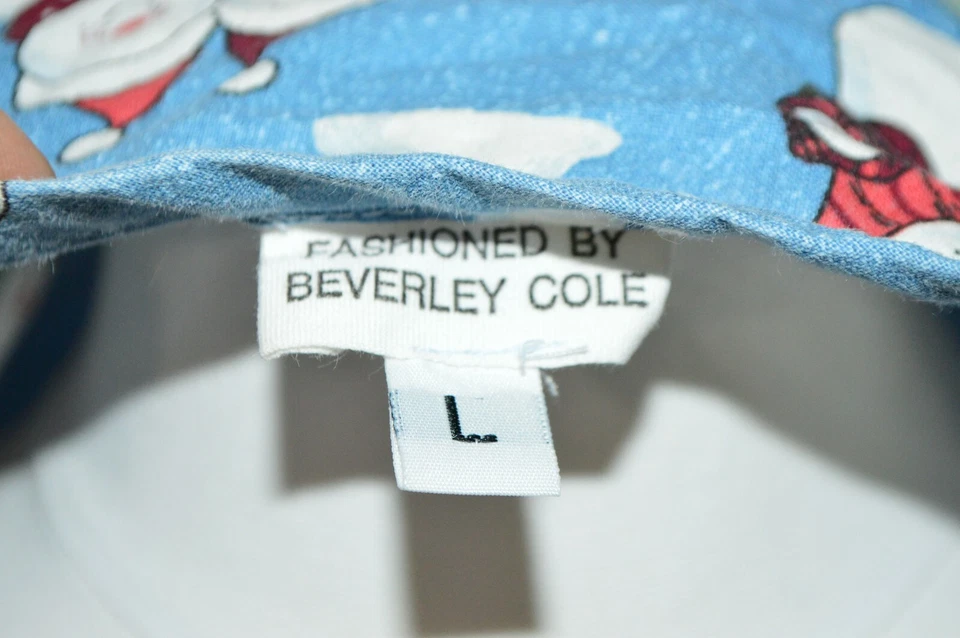 Blue Snowman Winter Long Sleeve Lab Coat Medical Dental Size Large - Image 4 of 4