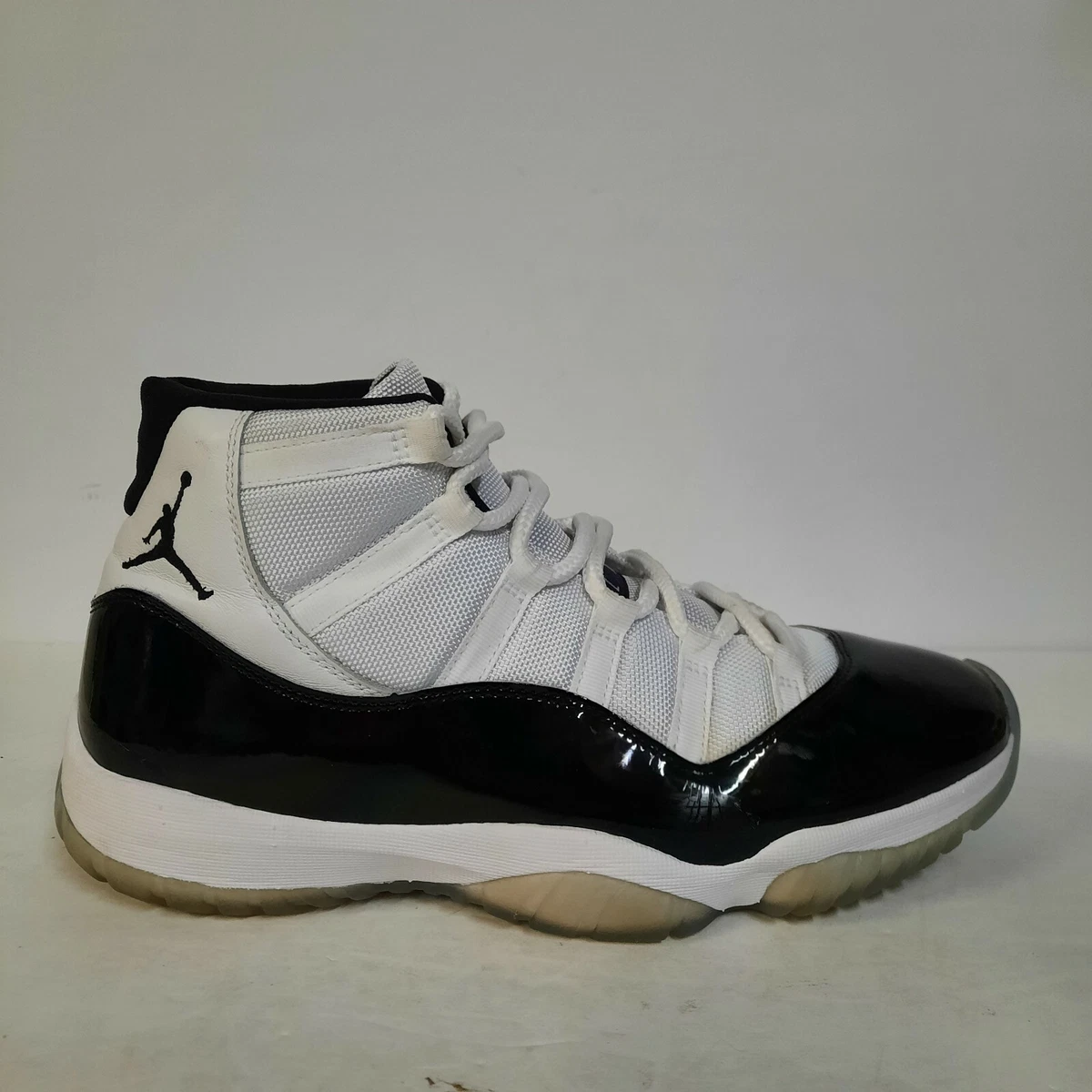 Jordan 11 retro 2018 discount