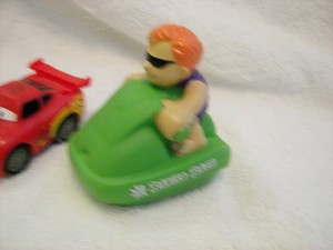 cars 3 bath toys