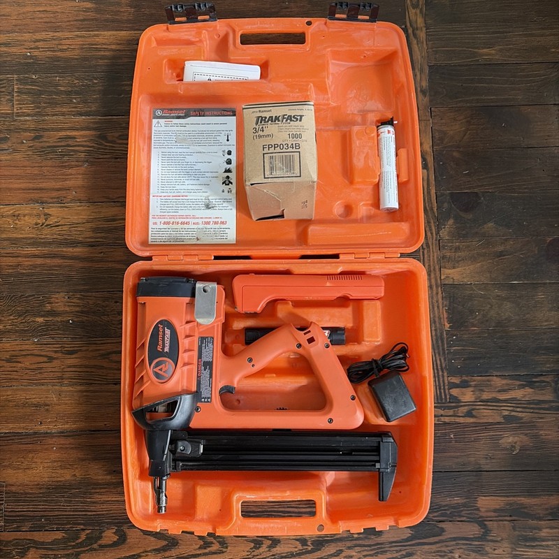 Ramset TF1200 TrakFast Fastener Gun 1000 3/4” Concrete Pins & Fuel Metal Stud