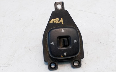 MAZDA MPV II LW Spiegeleinstellschalter LD4766600 2.0 Diesel 100kw 2005 27720794