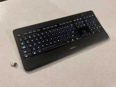 Logitech K800 YR0065 Illuminated Wireless Keyboard with Dongle Tested Works