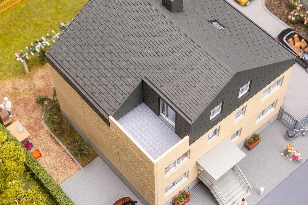 Faller 130755 Mehrfamilienhaus 1:87 Spur H0 Bausatz NEU OVP