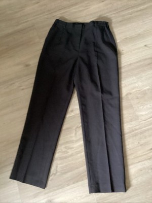 Chice, bequeme Hose Marke Atelier Gr. 40 mit Falte dunkelbraun mit Gummizug