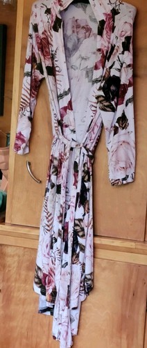 Posh Peanut Bamboo Robe XL Rose Floral Pockets Pregnancy Postpartum Nursing - Picture 2 of 11