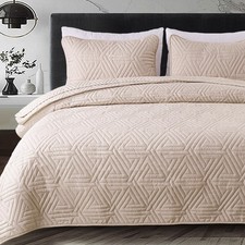 Soft King Size Quilt Set for All Seasons, 3-Piece Ultrasonic Geometric Quilts...