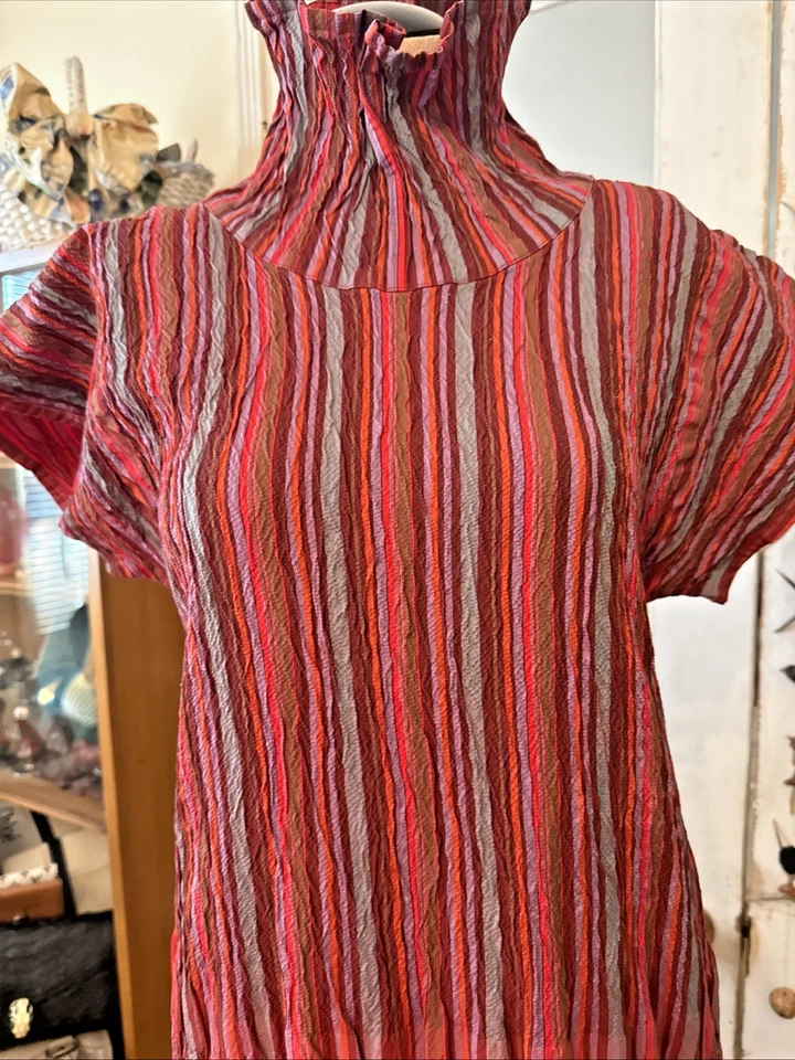 90'S ISSEY MIAKE A POC Shiny Red Colors Gorgeous Dress Size 2 Very Rare! - Image 4 of 4