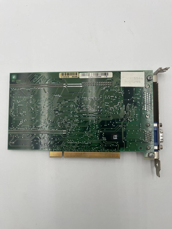 Matrox MGA Millennium 2MB PCI Video Accelerator, VIDPCI007AAWW - Image 3 of 4