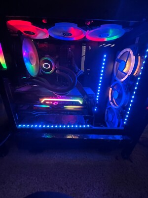 CyberPowerPC Gamer Xtreme (1TB HDD + 500GB SSD Intel Core i7-11700F 2.5GHz 16GB)