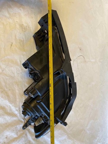 2004 - 2009 Mazda 3I Sedan Halogen Headlamp Light Assembly Left Driver Side LH - Picture 7 of 15