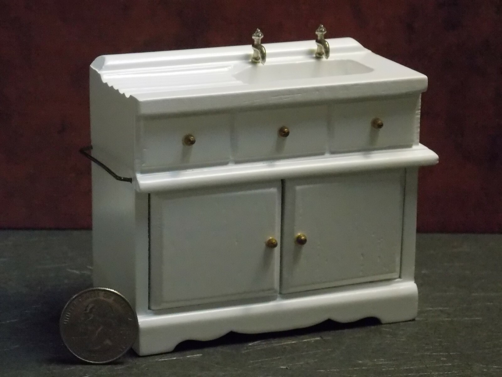 miniature kitchen sink