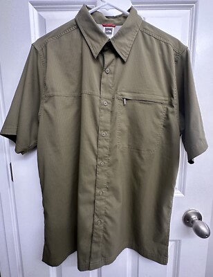 The North Face: Mens Size Med.~Button Up~Short Sleeve Shirt~Excellent Pre-Owned