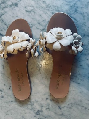 Kate Spade New York Women's Size Tan Beige Jaylee Jelly Floral