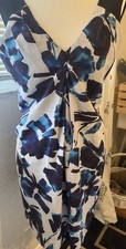 Simply Vera Vera Wang Mixed Blue Floral Pleated Dress NWOT Petite Sz. 6