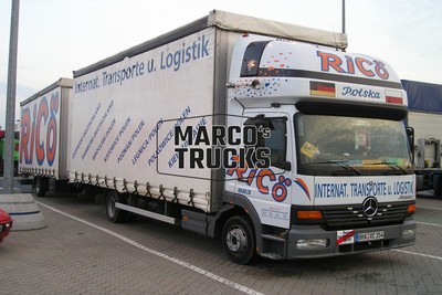 LKW Foto Mercedes-Benz Atego 823 Planensattelzug Deutschland weiß RiCö, I #d2ha