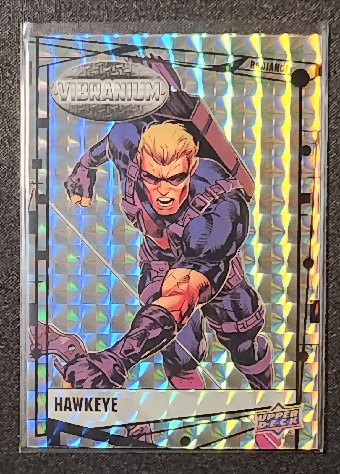 HAWKEYE 2015 UD Marvel Vibranium #76 RADIANCE Parallel SP 20/50  ULTRA RARE