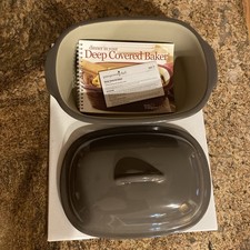 Pampered Chef Deep Covered Baker 3.1 Qt Glaze...