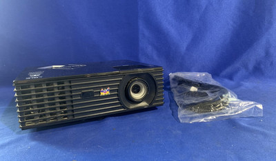View Sonic PJD7820HD Video Projector DLP 1080p - No Remote - Projects to Screen