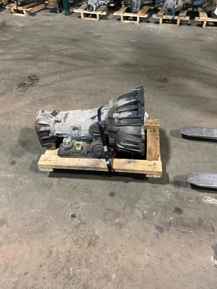 Used Automatic Transmission Assembly fits: 2006 Hummer H3 AT 3.5L 4x4 Grade C Foto 2 de 4