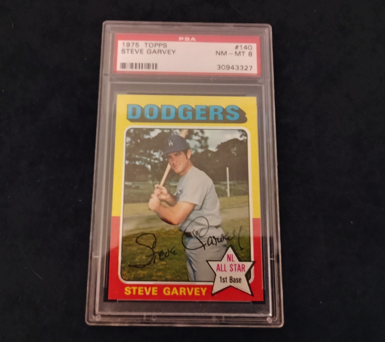 1975 TOPPS #140 STEVE GARVEY (DODGERS) PSA 8