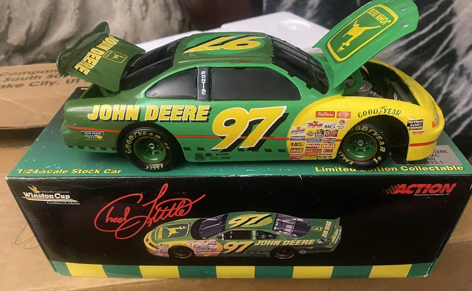 Banco John Deere Chad Little 1997 1/24 diecast  Foto 4 de 4