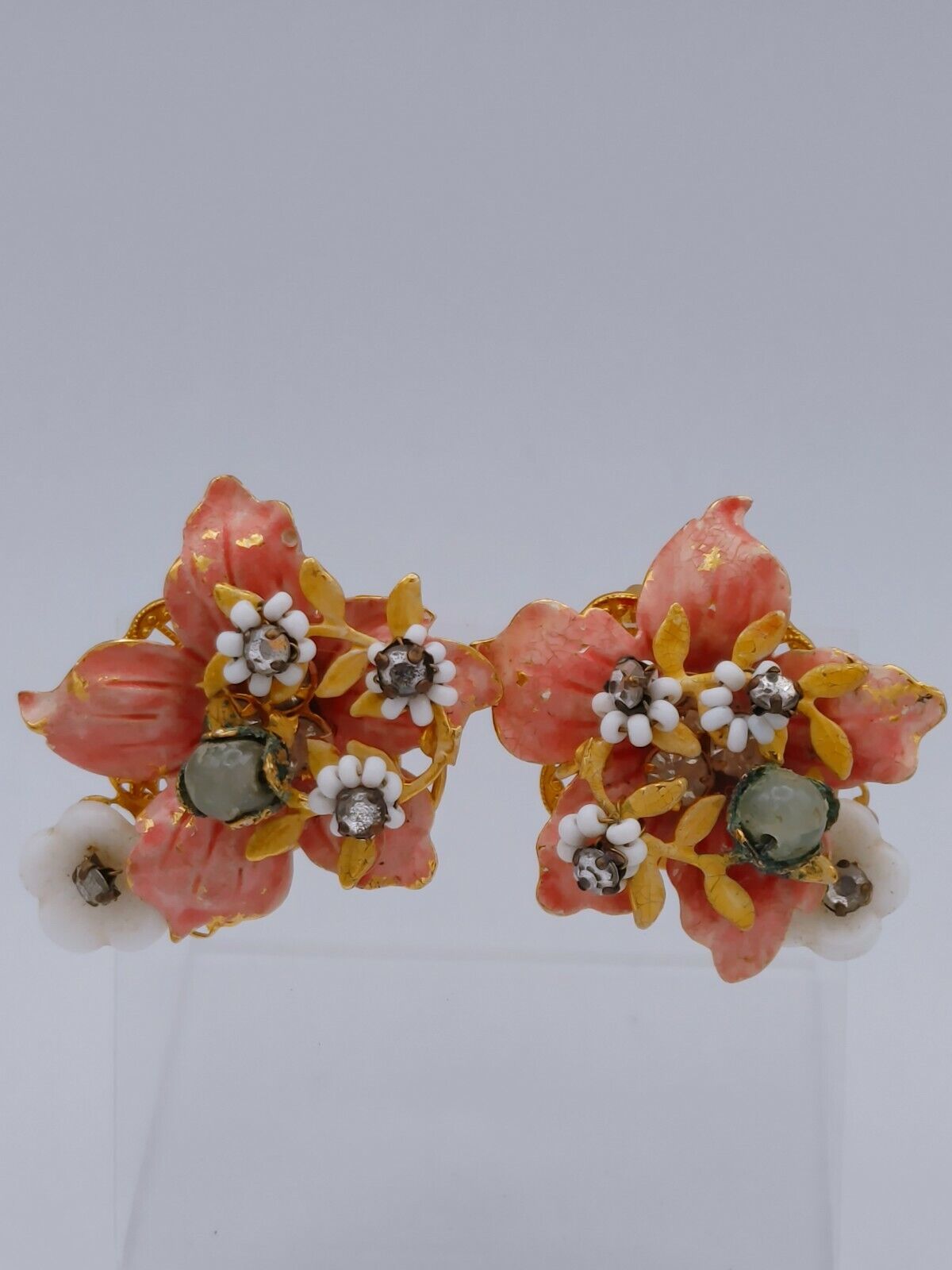 Vintage Pink Enamel Flower Clip On Earrings - image 9