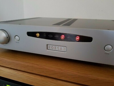 ◆ジャンク◆ROKSAN M SERIES-1 アンプ m0a8521 ◇ジャンク◇ROKSAN M SERIES-1 アンプ m0a8521