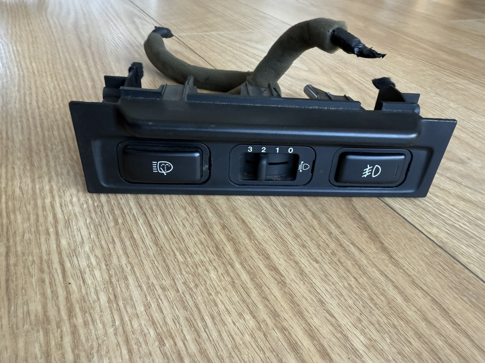 Honda Accord Coupe 98-02 Dashboard Center Headlight Level Fog Switches Trim OEM