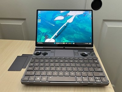GPD Win Max 2 2025 64GB Ram Ryzen 9 AI Hx 370